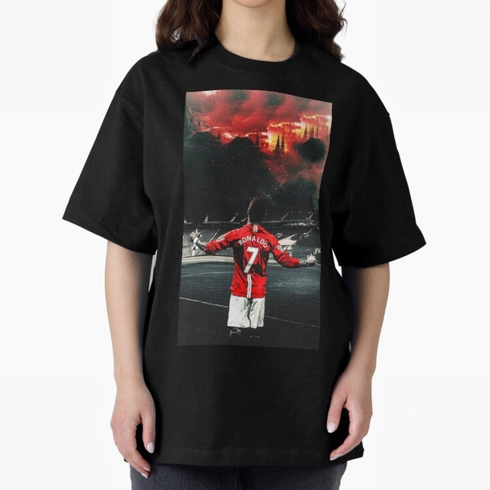 cristiano ronaldo manchester Oversized T-Shirt Follow Global Football Passion for FIFA World Cup 2026, Made for CR7 and Messi, England and Germany, Tournament Hype, Historic Matchups, Family Viewing Parties and Global Sports Pride; Great for Watch