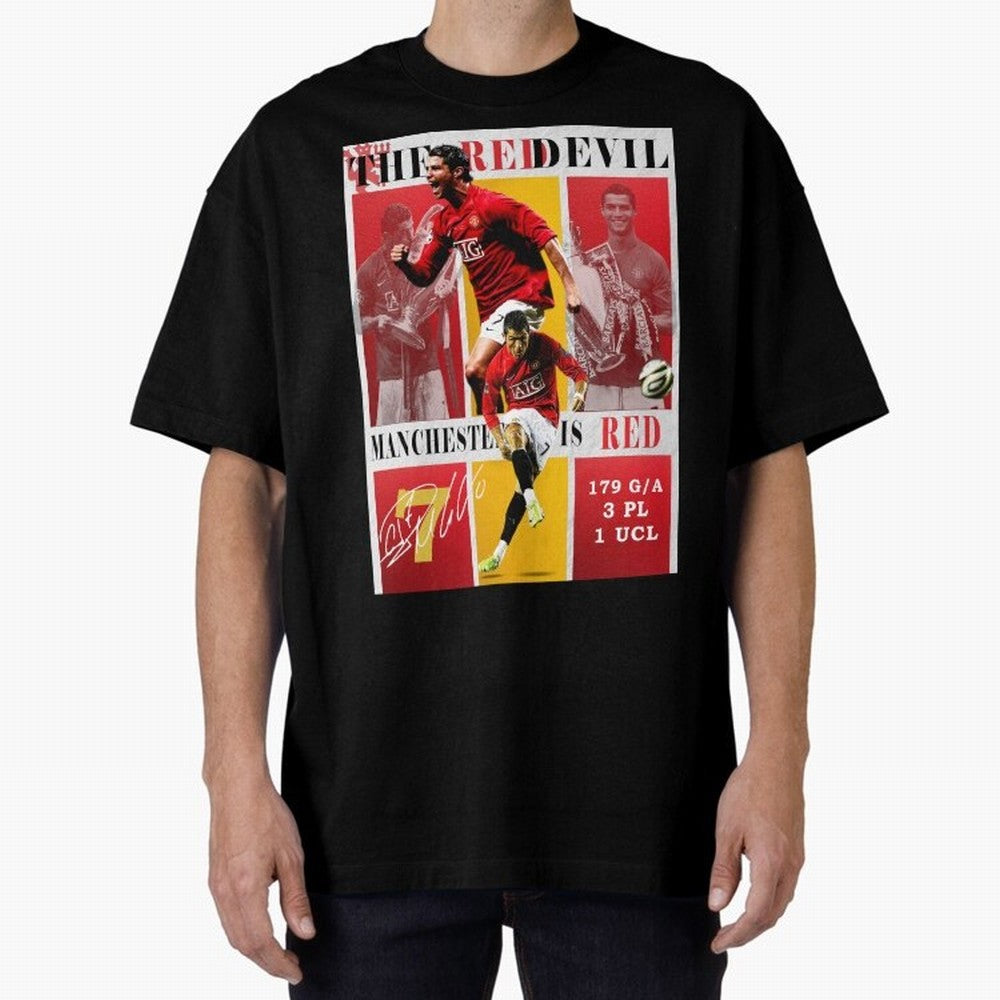 Cristiano Ronaldo 2008 Manchester United Poster Oversized T-Shirt Feel the Trophy Chase of Match Day Hype around FIFA World Cup 2026 USA Canada Mexico, CR7 and Messi, England, Retro Football Energy, Iconic Rivalries, Trophy Chase Drama and Stadium