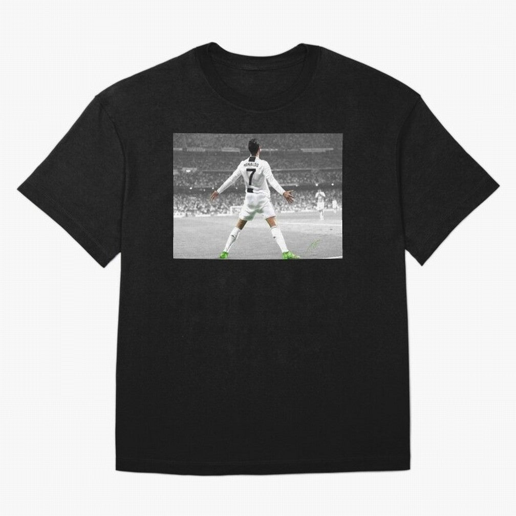 Cristiano Ronaldo Oversized T-Shirt Celebrate National Team Dreams in FIFA World Cup 2026 USA Canada Mexico for Fans of Mbappe and Brazil, Portugal and Argentina, Bringing Stadium Chants, National Pride, Trophy Dreams and Unforgettable Football