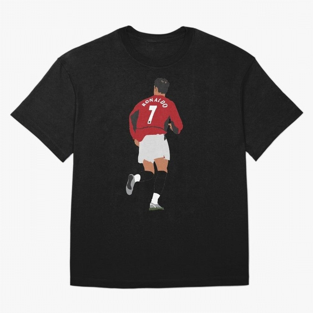 Ronaldo - Man Utd - 2004 Oversized T-Shirt Celebrate Rivalries and Pride in FIFA World Cup 2026 USA Canada Mexico for Fans of Messi and Cristiano Ronaldo and Argentina, Bringing Football History, Final Match Energy, Crowd Noise and Once in a