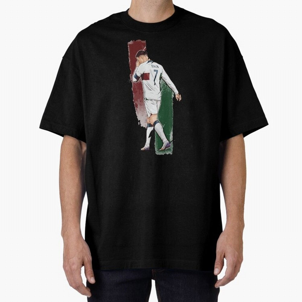 Ronaldo Crying World Cup 2022 Oversized T-Shirt Show Match Day Excitement for FIFA World Cup 2026 Group Stage for Fans of Messi, CR7 and Mbappe and Brazil, Bringing Football Festival Excitement, Trophy Ambitions, Country Rivalries and Star Player