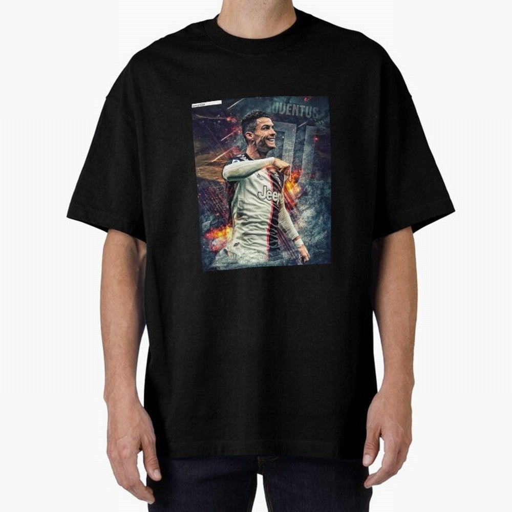 Wallpaper Cristiano Ronaldo Oversized T-Shirt Follow the Final Road of Global Football Passion for FIFA World Cup 2026 Group Stage, Centered on Messi, Neymar and Mbappe, England and Germany, Sports Nostalgia, International Competition, Famous