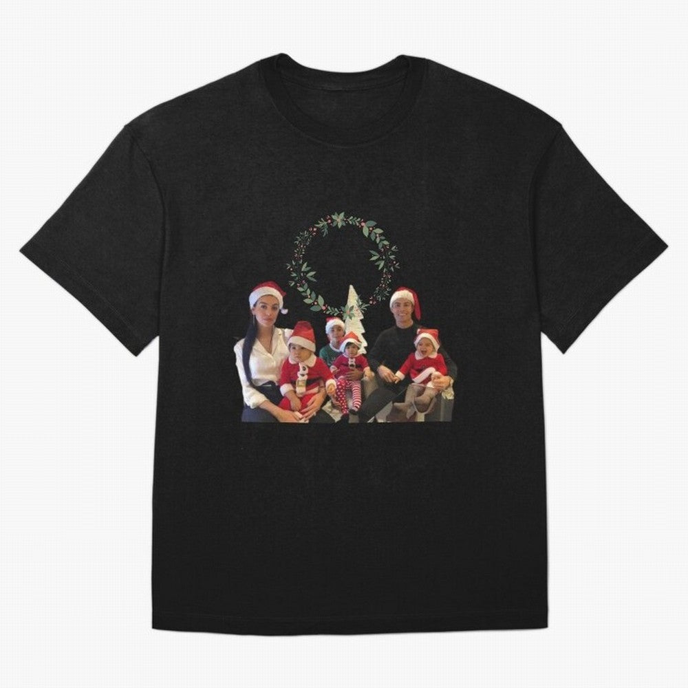 Cristiano ronaldo siuuu familly - siuuu Merry Christmas Oversized T-Shirt Bring Global Football Passion for FIFA World Cup 2026 USA Canada Mexico, Connected to CR7, Argentina and Brazil, Stadium Memories, Football Loyalty, International Chants and