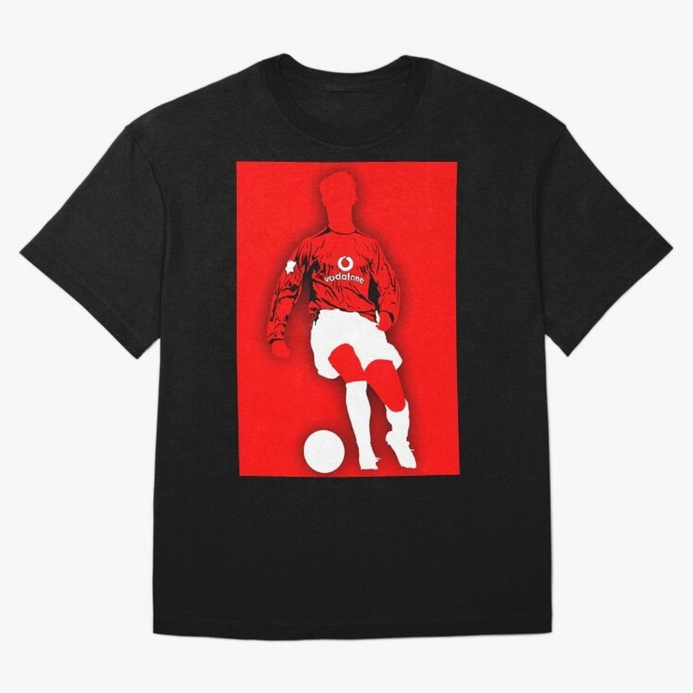 Cristiano Ronaldo Manchester United Silhouette ¨C Legendary Red Devil Artwork by GrizzlyGFX Oversized T-Shirt Make Memories around FIFA World Cup 2026 Group Stage for Fans of Messi and Cristiano Ronaldo and Argentina, France and Brazil, Bringing