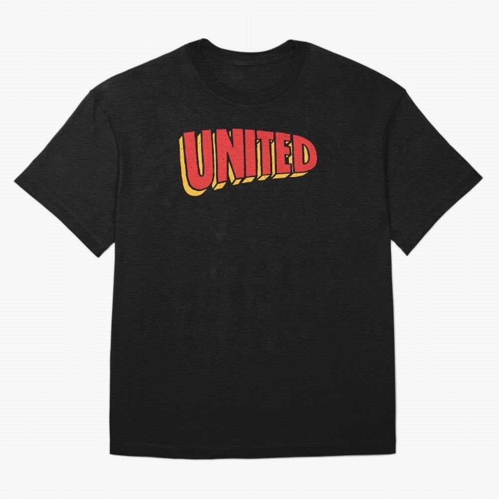 Manchester United Comic Style Oversized T-Shirt Show Up for the Glory of Global Football Passion for FIFA World Cup 2026 USA Canada Mexico, Featuring CR7, Spain, Worldwide Fan Energy, Dramatic Goals, Stadium Lights and Championship Celebrations;