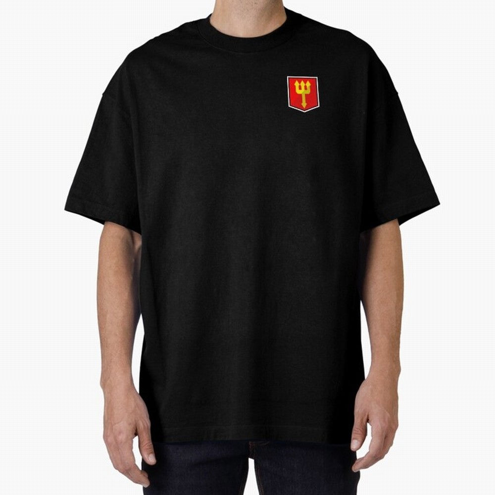 Simple Badge Design Manchester United - The Red Devils Trident Oversized T-Shirt Feel Match Day Hype around FIFA World Cup 2026 USA Canada Mexico, Messi, Germany, Vintage Soccer Flavor, Modern Football Stars, National Flags and Final Night Emotion;