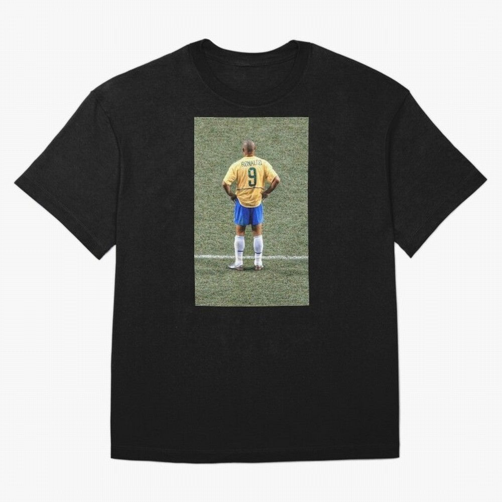 Illustration Ronaldo Luis Nazario de Lima Oversized T-Shirt Celebrate Global Passion for FIFA World Cup 2026 USA Canada Mexico Centered on Messi and Cristiano Ronaldo, Brazil Energy, Classic Soccer Heritage, Championship Pressure, Fan Loyalty and