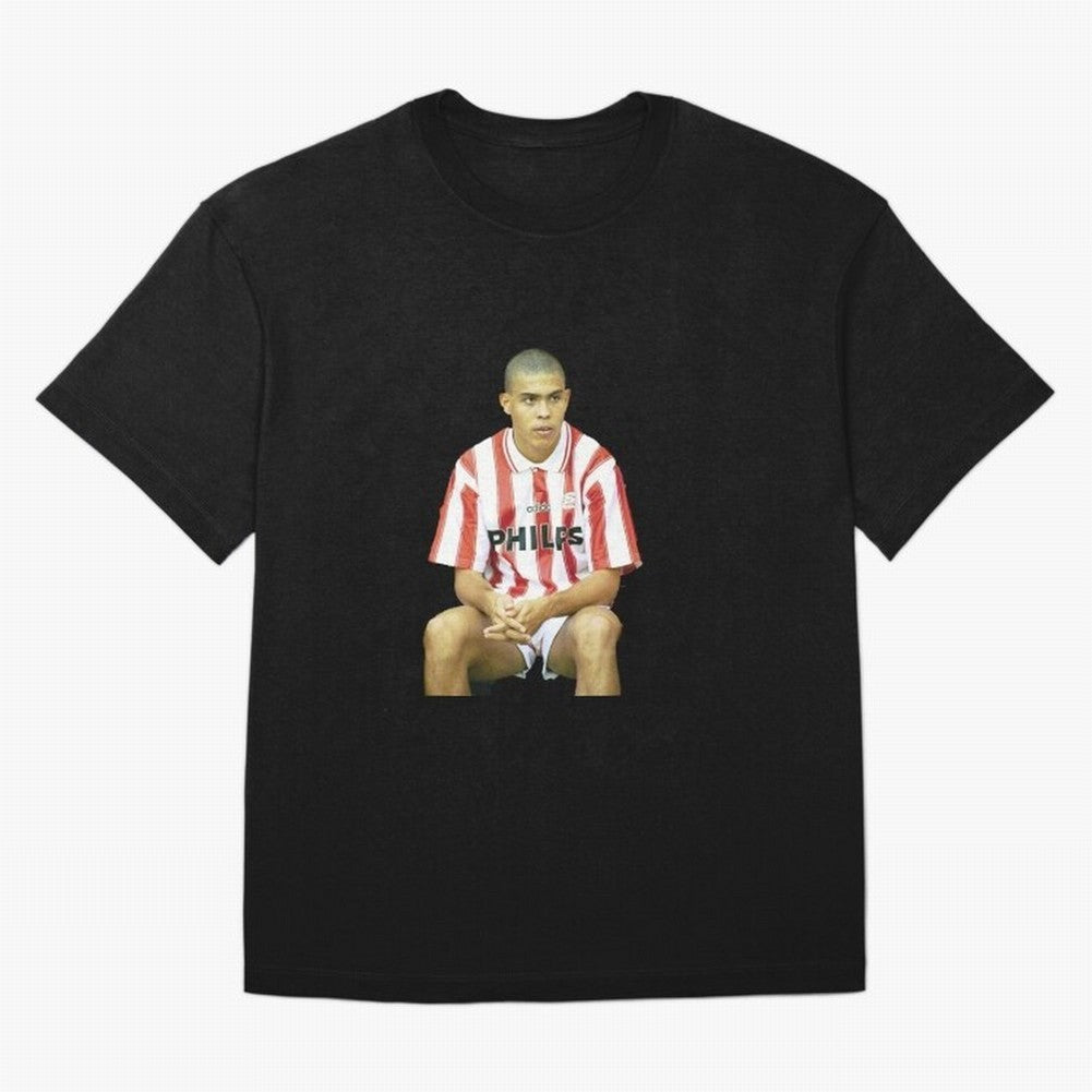 Ronaldo Oversized T-Shirt Celebrate the Magic of Global Football Passion for FIFA World Cup 2026 USA Canada Mexico, Capturing Neymar, Germany, Vintage Soccer Flavor, Modern Football Stars, National Flags and Final Night Emotion; Great for