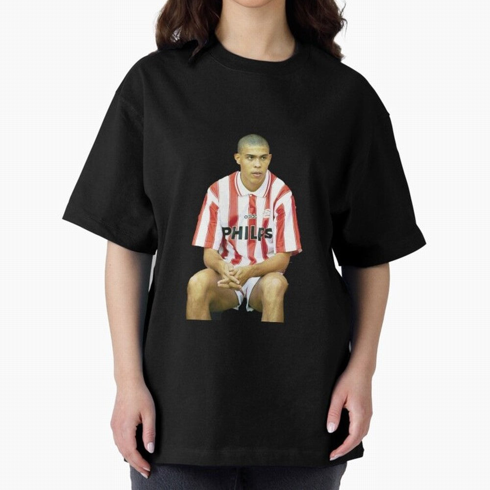 Ronaldo Oversized T-Shirt Celebrate the Magic of Global Football Passion for FIFA World Cup 2026 USA Canada Mexico, Capturing Neymar, Germany, Vintage Soccer Flavor, Modern Football Stars, National Flags and Final Night Emotion; Great for