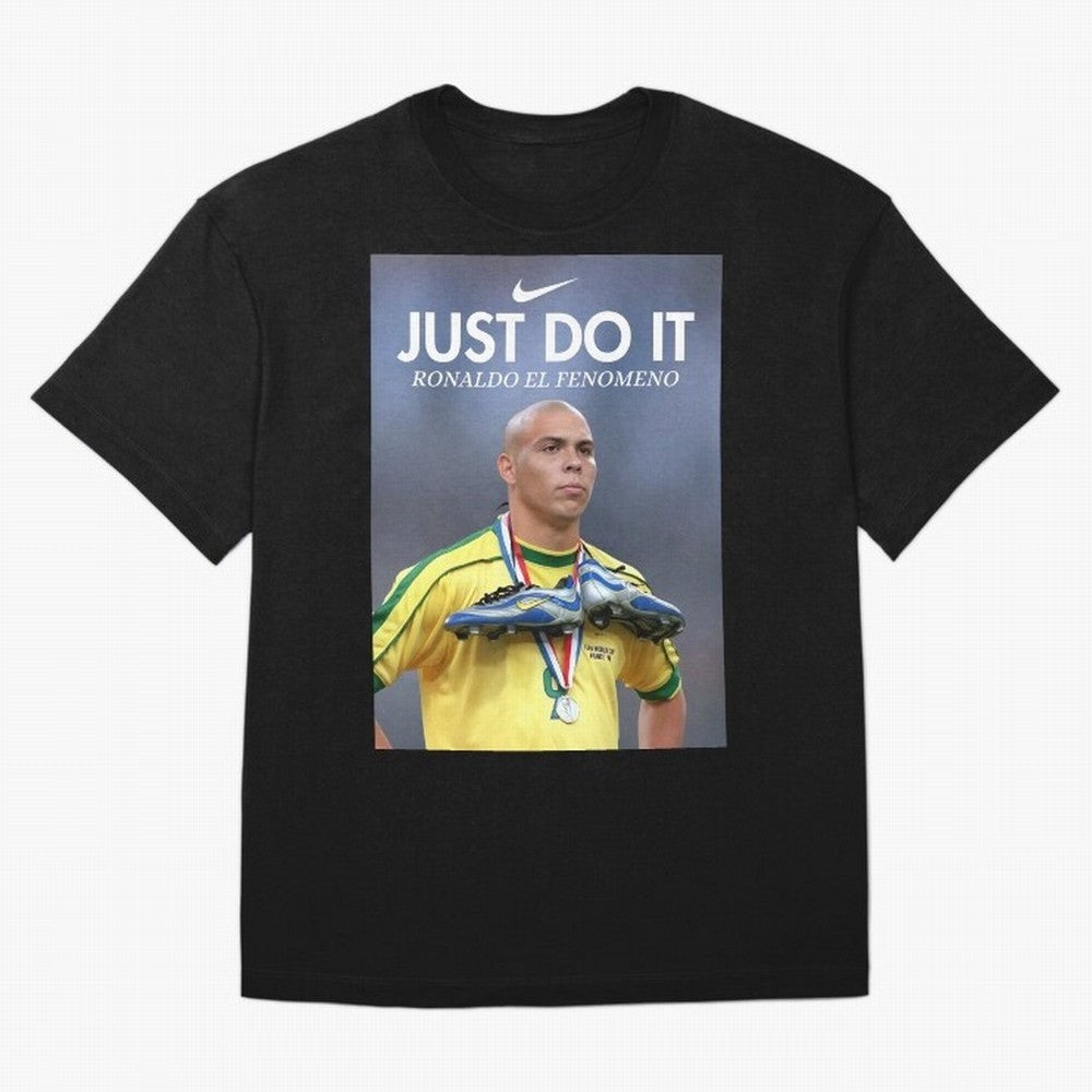Ronaldo Fenomeno, Ronaldo Nazario Poster, Vintage Sports Decor, Living Room Decor For Walls, Sports Bedroom Decor, Game Room Decor, R9 Oversized T-Shirt Follow the Road to FIFA World Cup 2026 USA Canada Mexico Spirit, Built around Argentina,