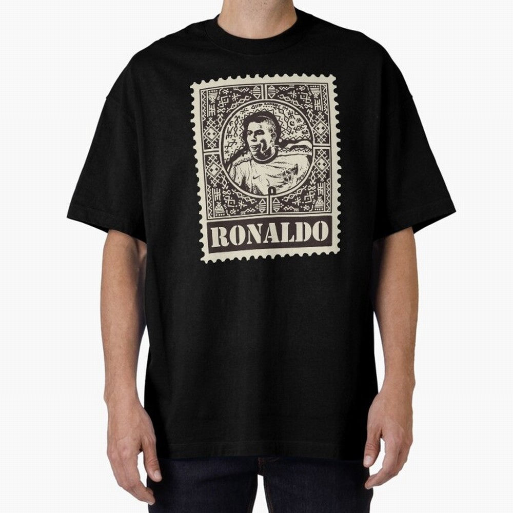 LEGEND FOOTBALL Oversized T-Shirt Celebrate the Magic of the FIFA World Cup 2026 Group Stage Journey through Messi, CR7 and Mbappe Highlights, Brazil, Portugal and Argentina Pride, Football History, Final Match Energy, Crowd Noise and Once in a