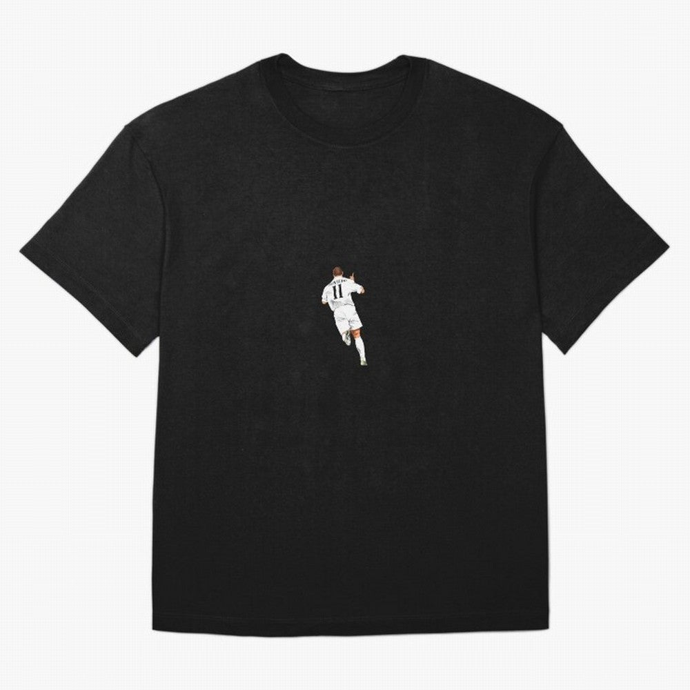 Ronaldo Nazario Minimalist Oversized T-Shirt Follow the Final Road of FIFA World Cup 2026 Inspired by Haaland, France Energy, Football History, Final Match Energy, Crowd Noise and Once in a Lifetime Moments; Perfect for Fans, Collectors, Family