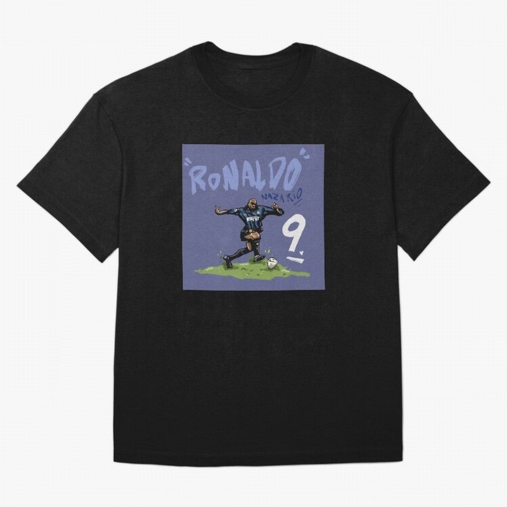 Ronaldo Nazario. Oversized T-Shirt Support Global Football Passion for FIFA World Cup 2026 USA Canada Mexico, Highlighting Haaland, Spain and Netherlands, Retro Football Energy, Iconic Rivalries, Trophy Chase Drama and Stadium Atmosphere; Made for