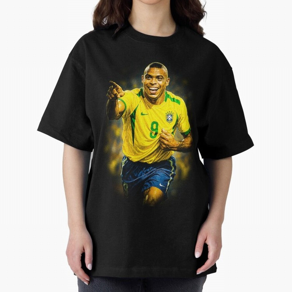Ronaldo Naz¨¢rio Oversized T-Shirt Capture Global Football Passion for FIFA World Cup 2026, Capturing Messi and Cristiano Ronaldo, Brazil, Championship Spirit, Famous Goals, Roaring Crowds and International Football Unity; Made for Collectors Who