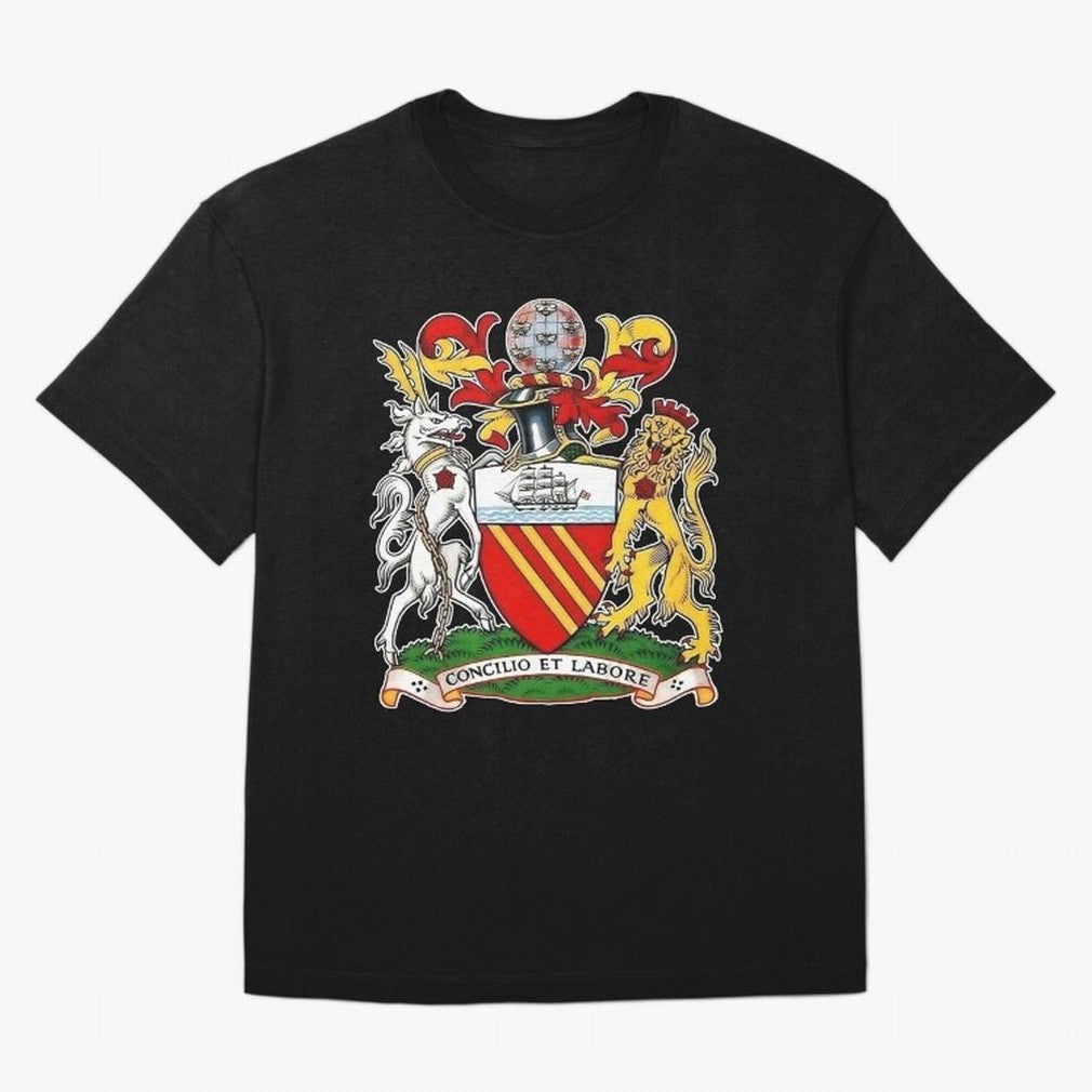 1902 -1960 The First UNITED Crest Large Oversized T-Shirt Show Up for the Glory of Global Football Passion for FIFA World Cup 2026 USA Canada Mexico, Built around Messi, CR7 and Mbappe, Portugal, Spain and Germany, Football History, Final Match