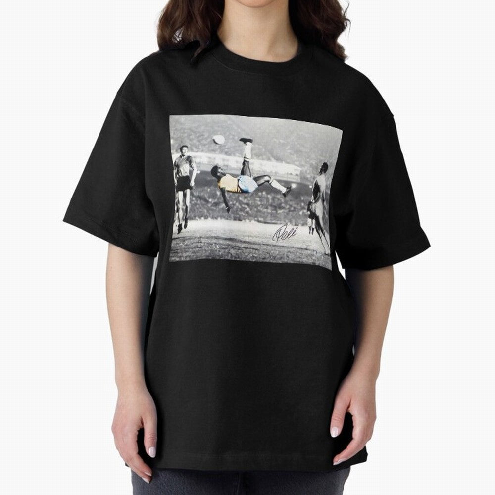 Classic Pele Bicycle Kick Legend1 Oversized T-Shirt Celebrate Golden Goal Energy in the FIFA World Cup 2026 USA Canada Mexico Journey through Messi, Neymar and Mbappe Highlights, Brazil, Portugal and Argentina Pride, Vintage Soccer Flavor, Modern