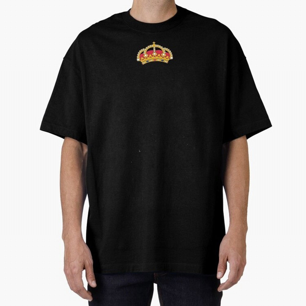 Keep calm and Hala Madrid! Oversized T-Shirt Spotlight FIFA World Cup 2026 Spirit, Filled with England and Germany, CR7, Retro Football Energy, Iconic Rivalries, Trophy Chase Drama and Stadium Atmosphere; Perfect for Supporters Who Want Bold