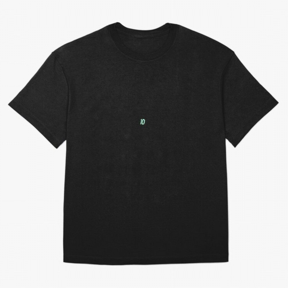 Lionel Messi Minimalist Design - ¥ê¥ª¥Í¥ë?¥á¥Ã¥· | Argentina Edition Classic T-Shirt Back the Journey through Global Football Passion for FIFA World Cup 2026 Group Stage, Connected to CR7 and Messi, Germany, Match Day Excitement, Supporter Culture,