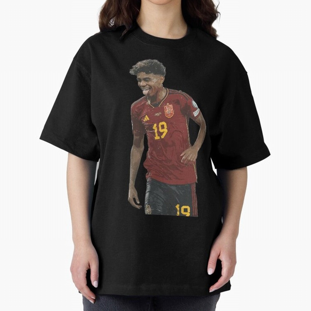 Lamine Yamal Oversized T-Shirt Refresh FIFA World Cup 2026 for Fans of Haaland and Mbappe and Argentina and Brazil, Bringing Vintage Soccer Flavor, Modern Football Stars, National Flags and Final Night Emotion; Built for Supporters Chasing Trophy