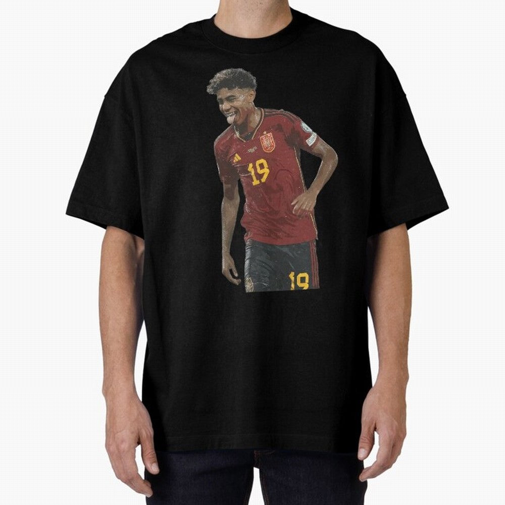 Lamine Yamal Oversized T-Shirt Refresh FIFA World Cup 2026 for Fans of Haaland and Mbappe and Argentina and Brazil, Bringing Vintage Soccer Flavor, Modern Football Stars, National Flags and Final Night Emotion; Built for Supporters Chasing Trophy
